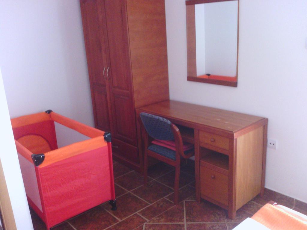 Apartments Mitrovic Podlicak Sveti Stefan Bilik gambar
