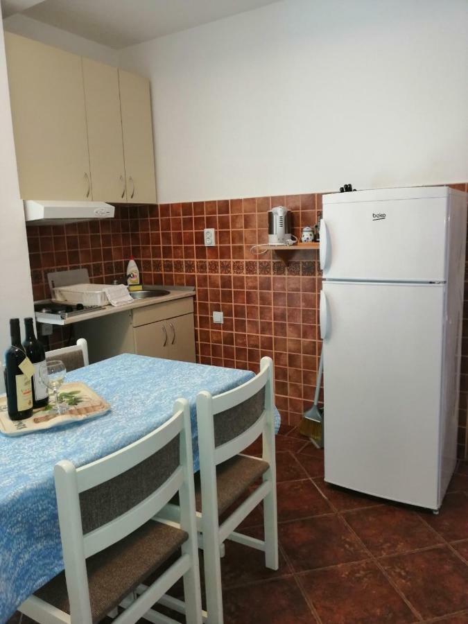 Apartments Mitrovic Podlicak Sveti Stefan Luaran gambar
