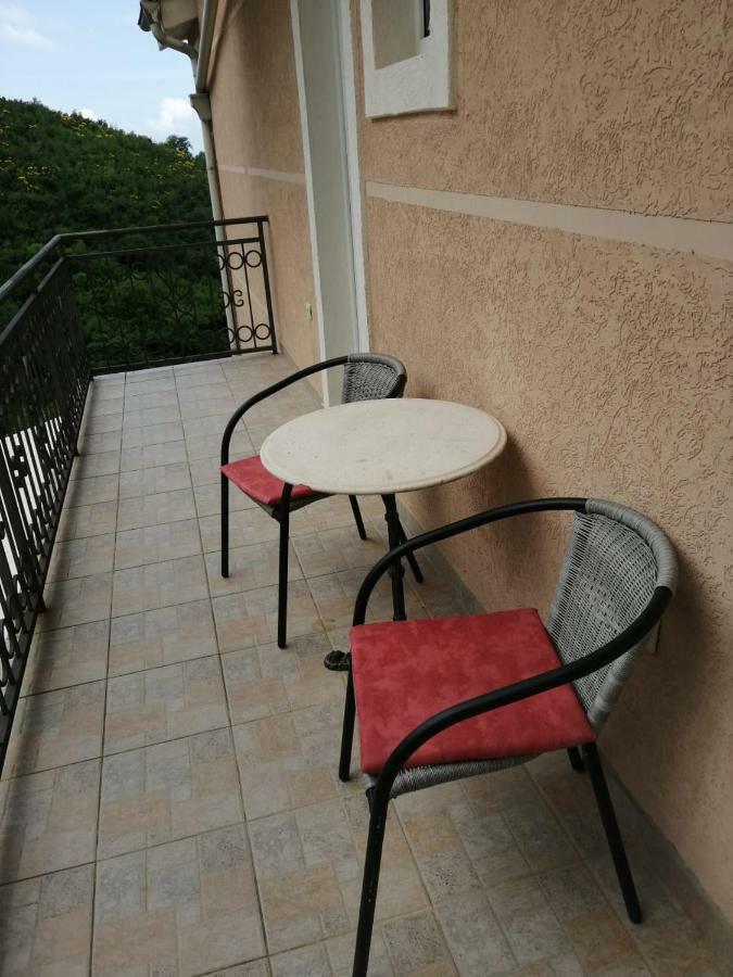 Apartments Mitrovic Podlicak Sveti Stefan Luaran gambar
